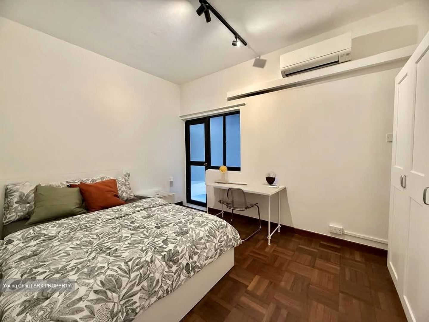 Pasir Panjang Road (D5), Apartment #534916111